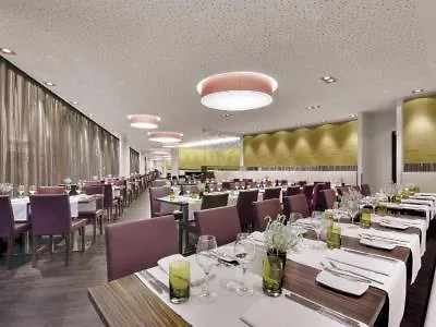 Courtyard By Marriott