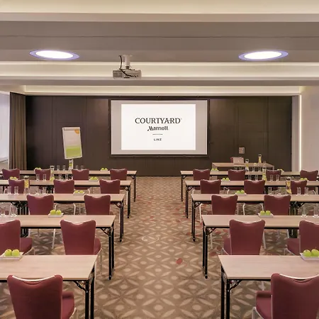 Courtyard By Marriott 4* Linz