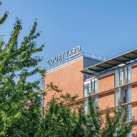 Courtyard By Marriott Hotel Linz
