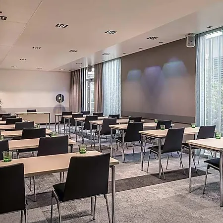 Courtyard By Marriott Linz