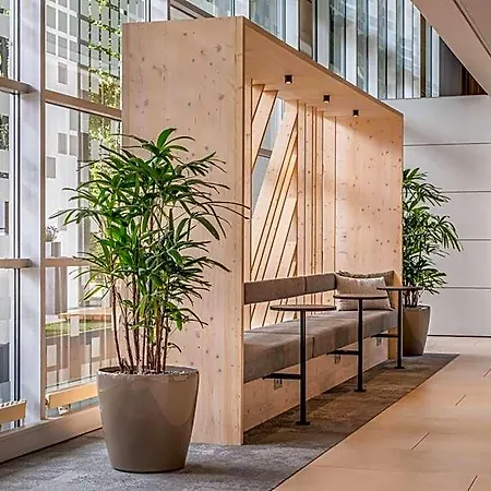Courtyard By Marriott