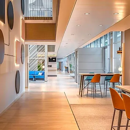 Courtyard By Marriott 4*