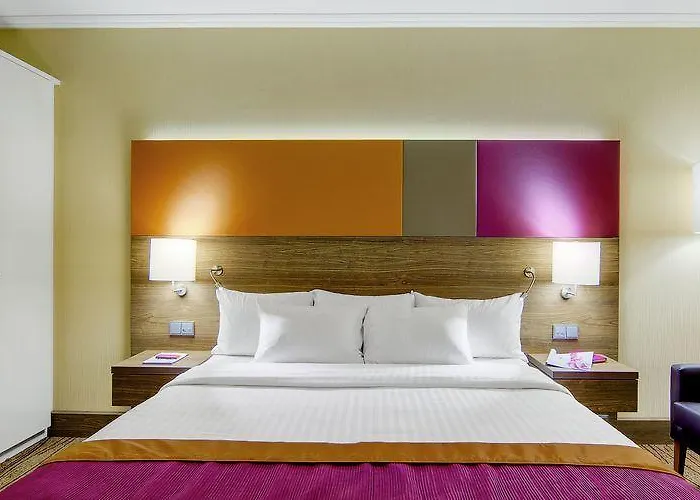 Courtyard By Marriott Linec