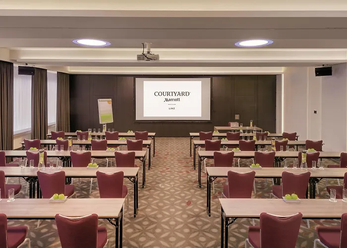 Courtyard By Marriott 4* Linz