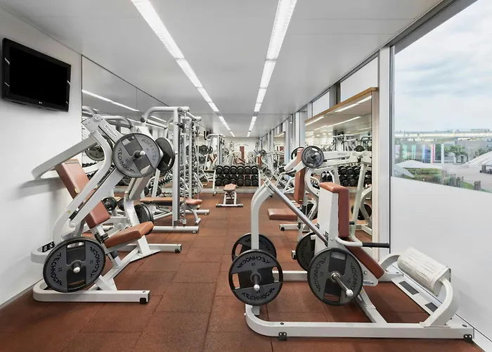 Hotel Courtyard By Marriott Linec