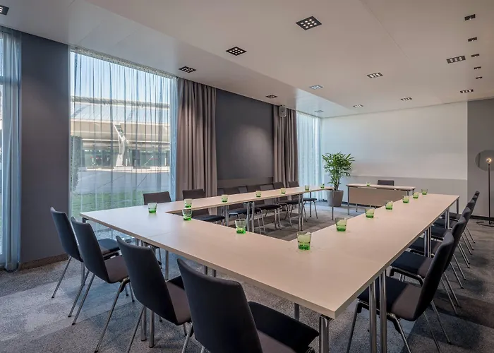 Hotel Courtyard By Marriott Linec