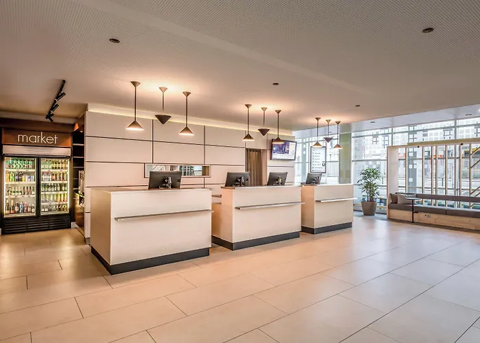 Courtyard By Marriott