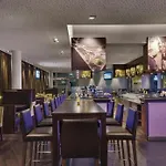 Courtyard By Marriott Hotel