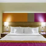 Courtyard By Marriott Linec