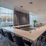 Hotel Courtyard By Marriott Linec