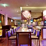 Courtyard By Marriott Hotel 4*