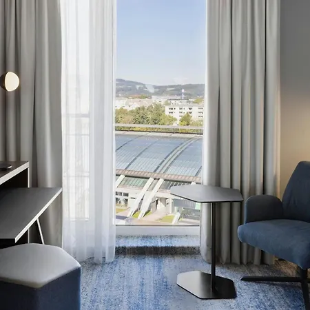 Hotel Courtyard By Marriott Linz