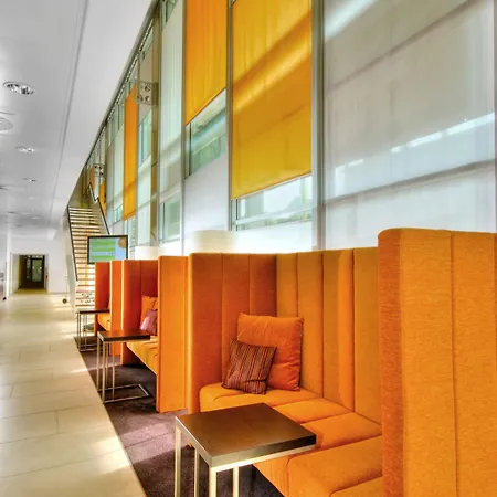 Hotel Courtyard By Marriott Linec