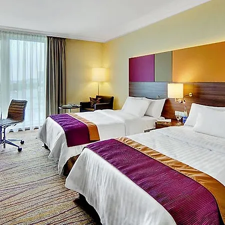 Courtyard By Marriott 4*